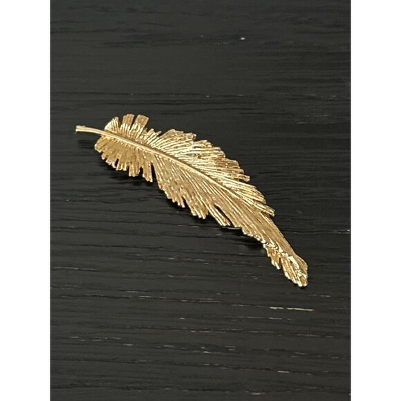 Lot of 13 Vintage/Non-Vintage Assorted Brooches/Pins Needlepoint Brutalist Wood - Picture 8 of 14